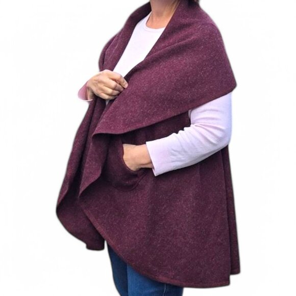 NWOT Plum Look Shawl Vest Wrap Poncho Womens One Size Versatile Layering Piece - Picture 4 of 11